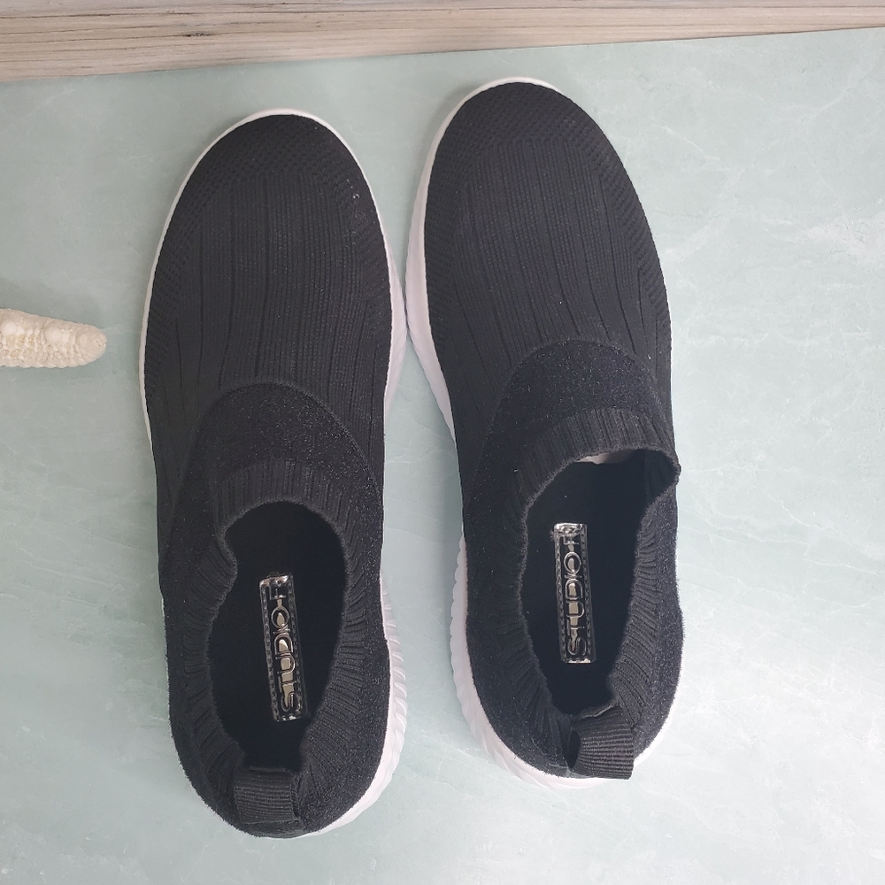 NEW Black Triad Knit Slip On Sneaker - Picture 5 of 6
